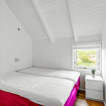 Pihla - 1-1km From The Sea By Interhome *